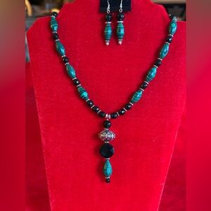 Handcrafted Dark Green Goldstone & Malachite Necklace set.